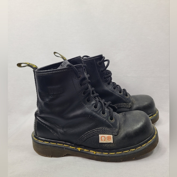 Dr Martens Made In England Steel Toe Work Boots UK SIZE 5/US 6 MENS/US 7 womens - Picture 1 of 11